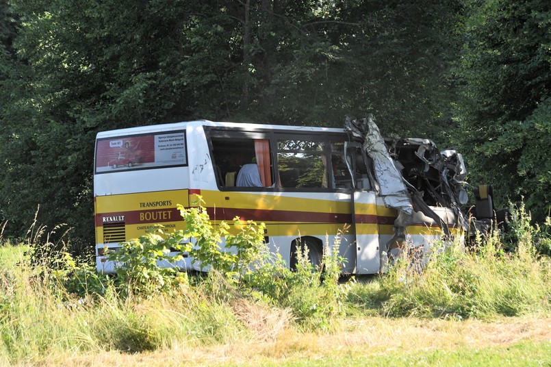 Autobus wiozący pracowników