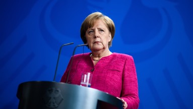 Sondaż: Niemcy przeciwni polityce migracyjnej Angeli Merkel