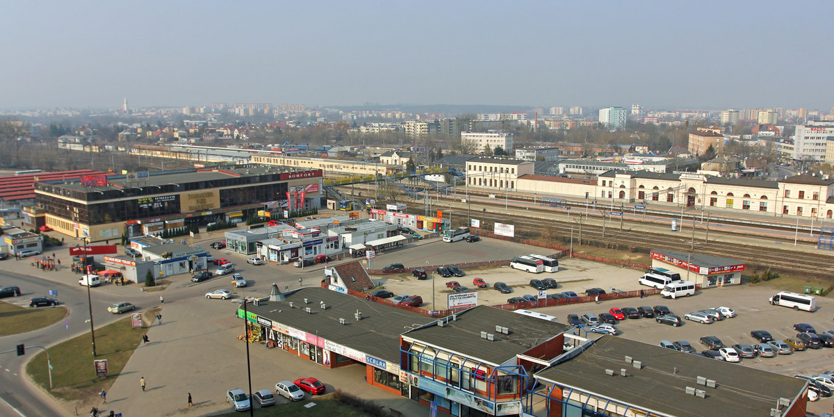 Dworzec autobusowy i kolejowy