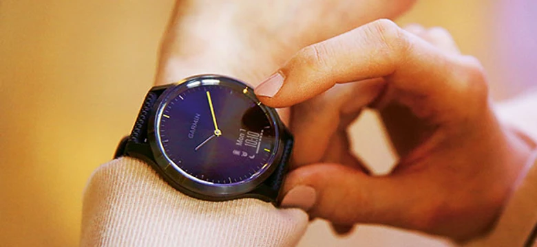 vivoactive 3 cena