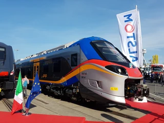 Pociąg wyprodukowany przez Alstom dla kolei włoskich Trenitalia prezentowany na targach InnoTrans w Berlinie, w 2018 r.