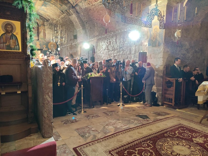 Ustoličenje patrijarha Porfirija u Pećkoj Patrijaršiji