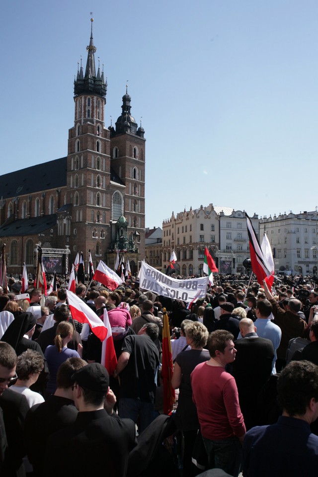 KRAKOW TŁUMY POGRZEB PREZYDENT