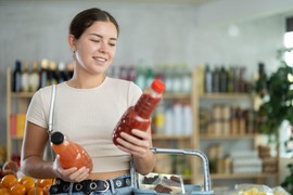 Sok od paradajza čisti jetru i smanjuje masnoće