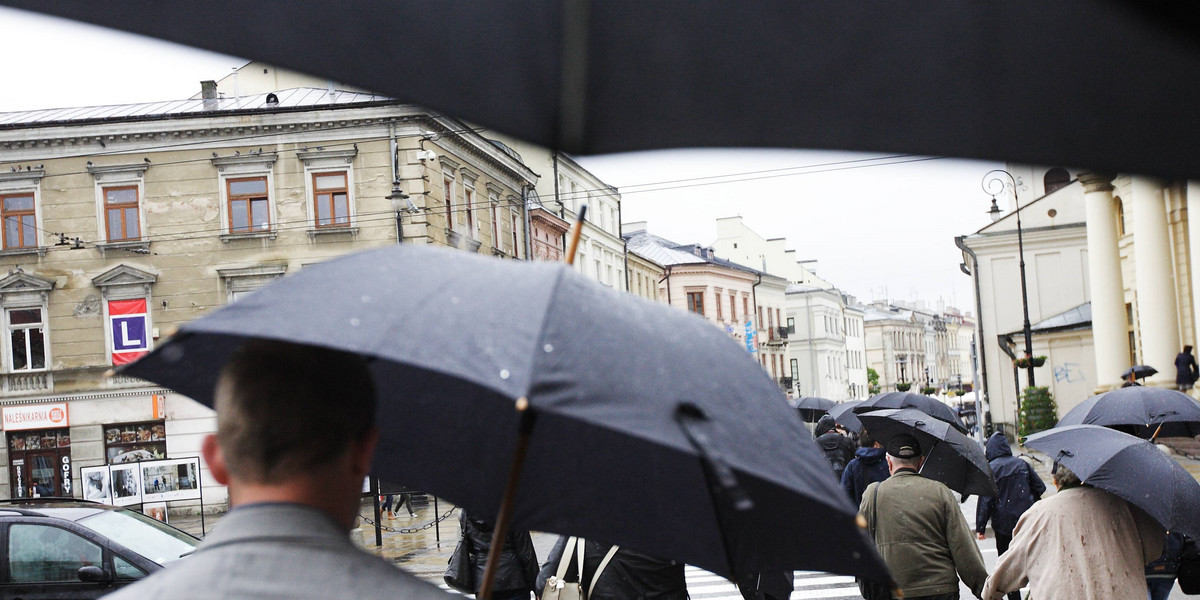 Deszcze, wichury i zimno! Tak będzie przez kilka dni 