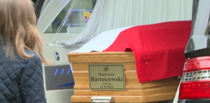 Politycy na pogrzebie wspominają Bartoszewskiego