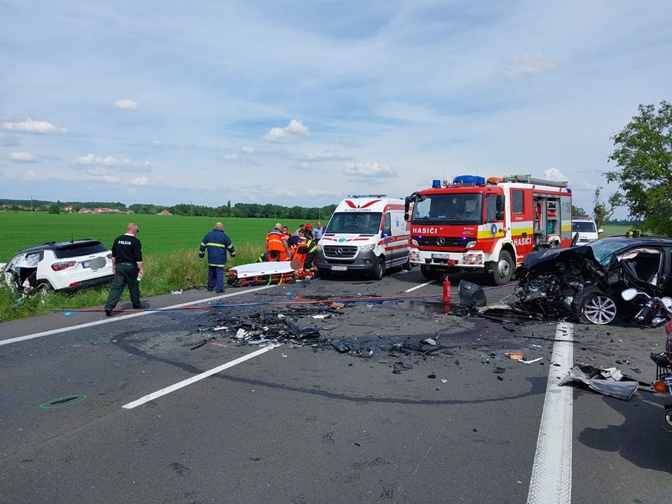 Na ceste medzi Dunajskou Stredou a Šamorínom došlo k smrteľnej nehode.