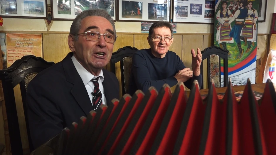 Janko Glišić ga je uveo u pevačke vode