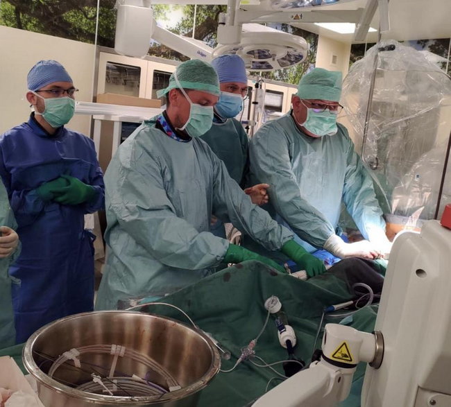 Dr Michał Zembala i dr Grzegorz Religa spotkali się na sali operacyjnej w łódzkim szpitalu