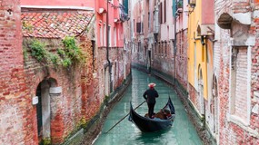 Włosi kontra kieszonkowcy w Wenecji: Polacy mają się od kogo uczyć