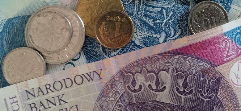 Waloryzacja emerytur i rent w 2025 r. Znamy stanowisko rządu