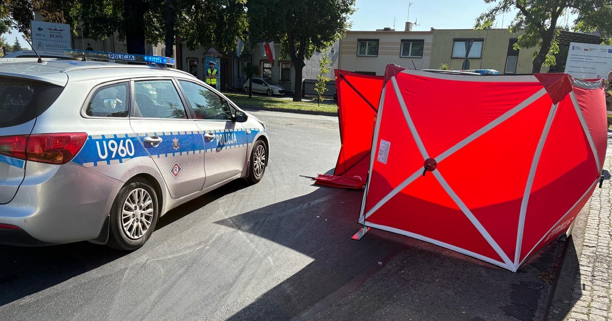 Auto wjechało na pasach w emerytkę i dziecko. Jest ofiara śmiertelna