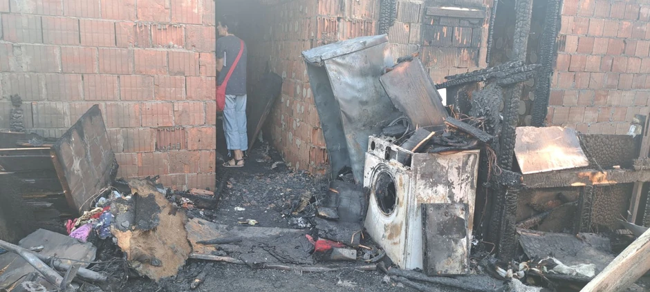 Kuća u kojoj je izgorela cela porodica u blizini Novog Sada