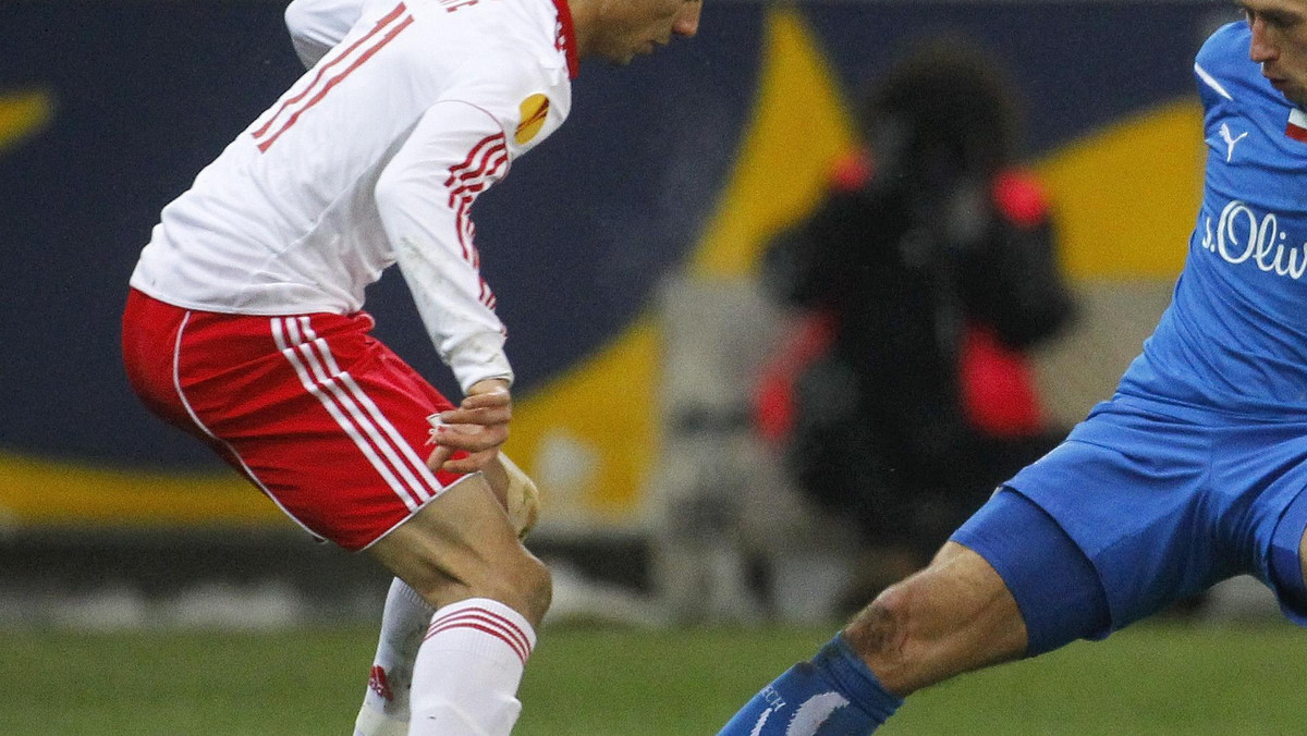 Piłkarze Lecha Poznań, przebywający na zgrupowaniu w Turcji, w sparingowym meczu pokonali Olimpiję Ljubljana 1:0 (0:0). Jedyną bramkę dla mistrzów Polski zdobył Marcin Kikut.