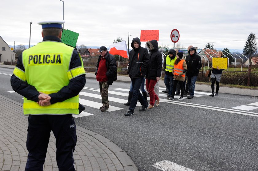 Blokada drogi nr 8