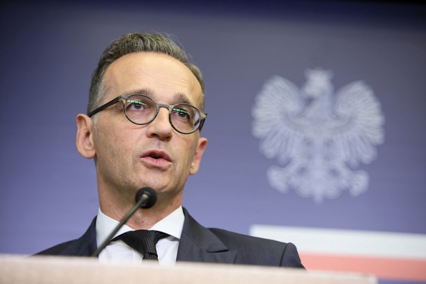 Warszawa, 31.07.2019. Minister spraw zagranicznych Niemiec Heiko Maas podczas konferencji prasowej po spotkaniu ministrem spraw zagranicznych RP Jackiem Czaputowiczem w Warszawie, 31 bm. Heiko Maas rozpoczął dwudniową wizytę w Polsce, która jest związana m.in. z obchodami 75. rocznicy wybuchu Powstania Warszawskiego. (sko) PAP/Leszek Szymański