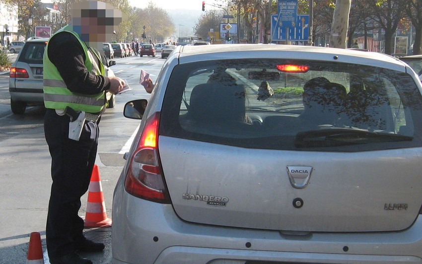 Najveći broj prekršaja zbog kojih su kažnjeni otišli u zatvor je iz bezbednosti saobraćaja - 80 odsto