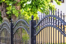 Trzeba teraz płacić podatek od ogrodzenia? Miliony Polaków w szoku