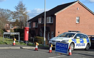 Wielka Brytania: Policja pobrała próbki z miejsc pochówku bliskich Skripala