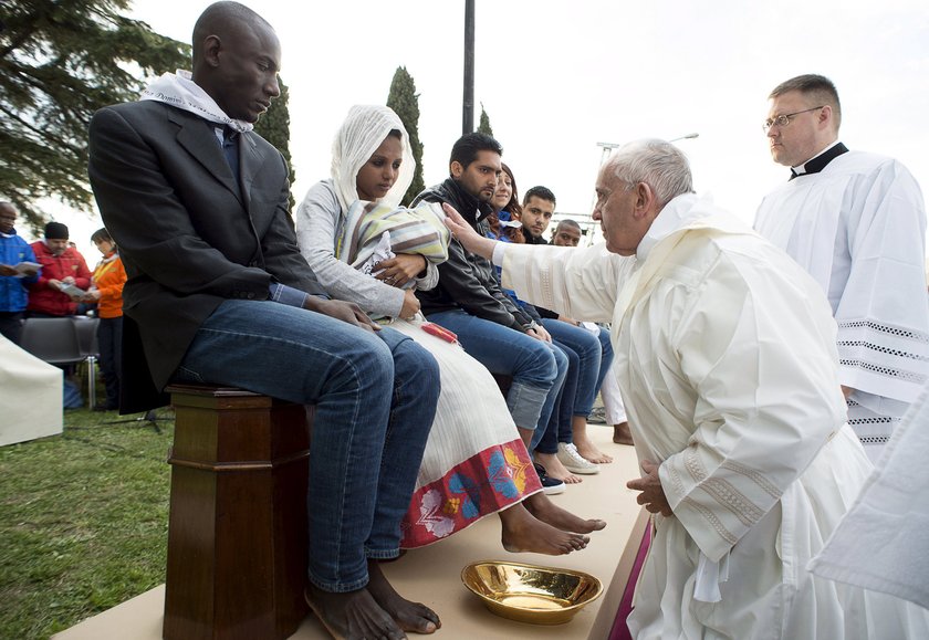 Papież Franciszek odprawił w Wielki Czwartek mszę Wieczerzy Pańskiej