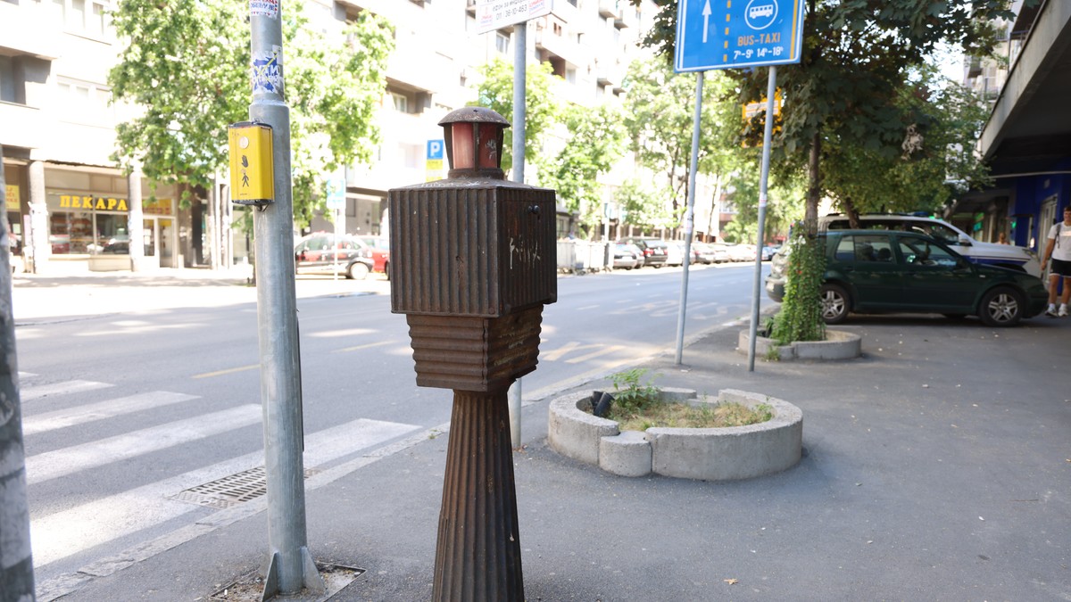 Sarajevska ulica stari telefon