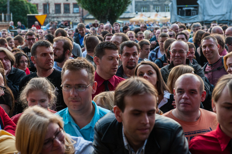 Koncert Kraftwerk - Poznań Malta Festival - publiczność (fot. Monika Stolarska /Onet)