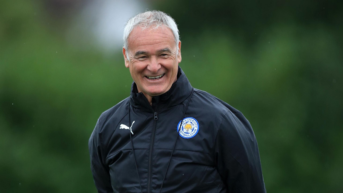 Menedżer Leicester City Claudio Ranieri zarządził dodatkowe treningi dla Jamiego Vardy'ego, Islama Slimaniego i Riyada Mahreza w nadziei, że pomogą one siać jego ofensywnemu trio spustoszenie pod bramką rywali. W poprzednim sezonie, zakończonym mistrzostwem Premier League, Lisy opierały swoją grę na trafieniach Vardy'ego i Mahreza.