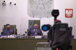 Posłowie KO apelują do KE o "powstrzymanie prześladowań sędziów" w Polsce