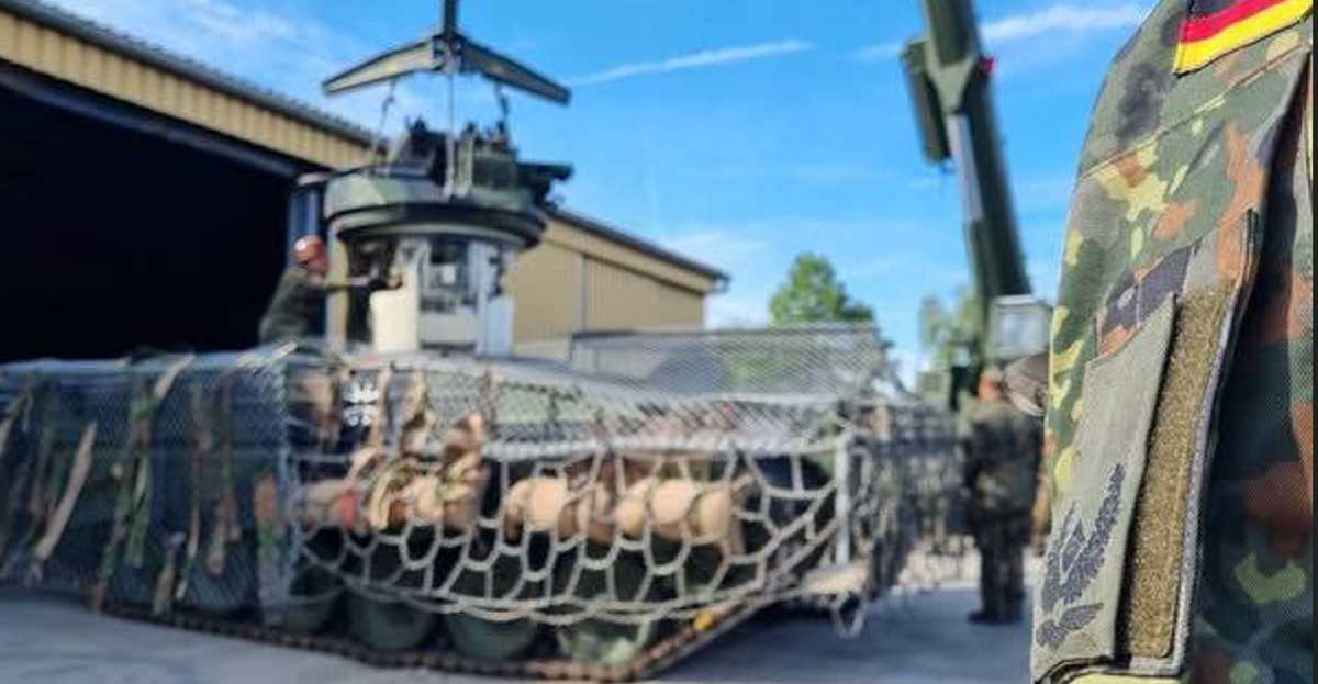 Marder w siatce antydronowej