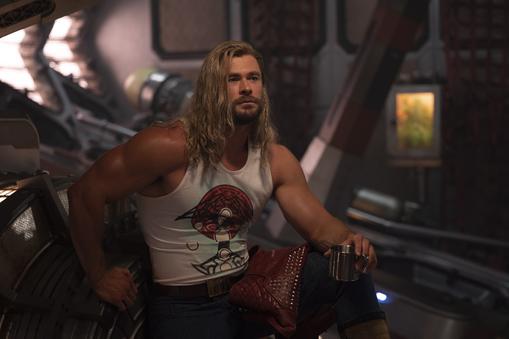 Chris Hemsworth w tytułowej roli w filmie Marvel Studios „Thor:miłość i grom