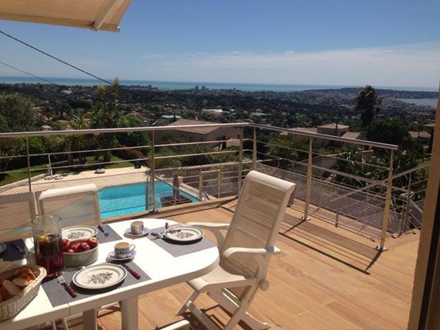 Radosław Majdan imprezuje w Cannes