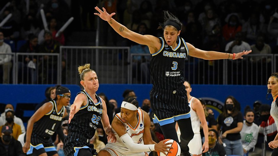 Courtney Vandersloot, Candace Parker