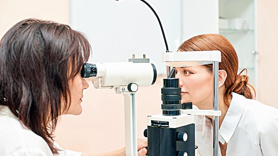 operatív szemészeti mikroszkóp
