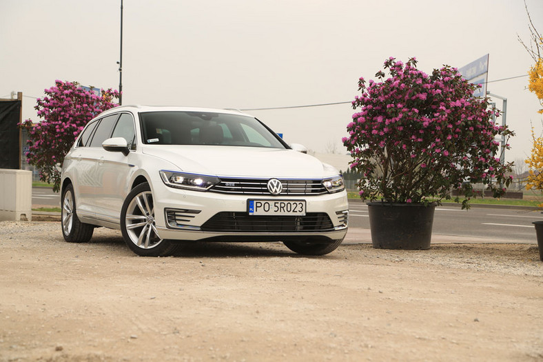 Test Volkswagena Passata GTE