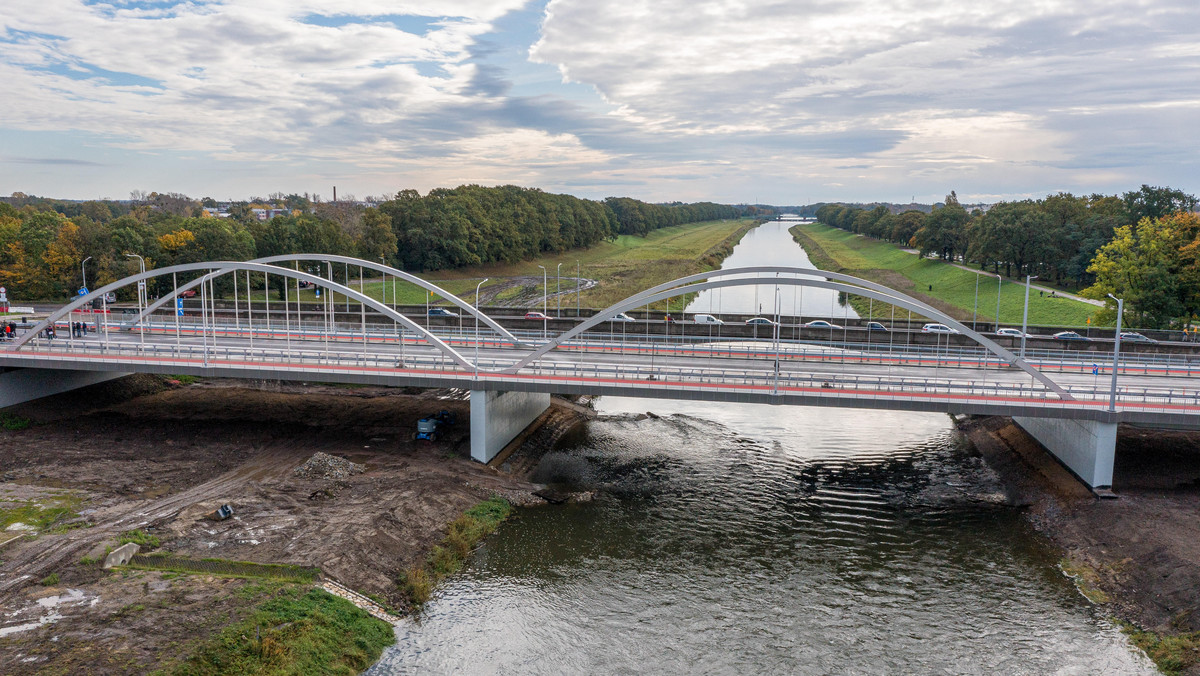 Władze Wrocławia chcą wyburzyć zabytkowe mosty. Nie ma zgody konserwatora