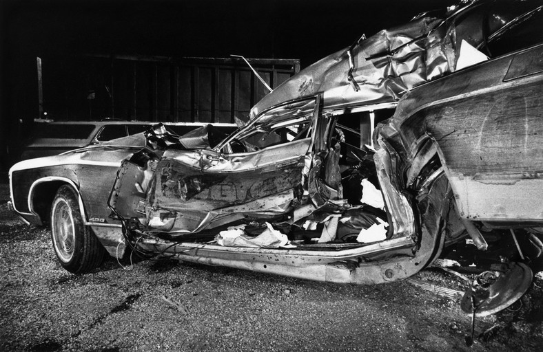 Wrak samochodu, w którym zginęły żona i córka Joe Bidena