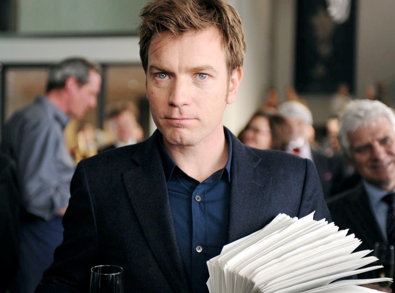 Ewan McGregor w filmie "Autor widmo"