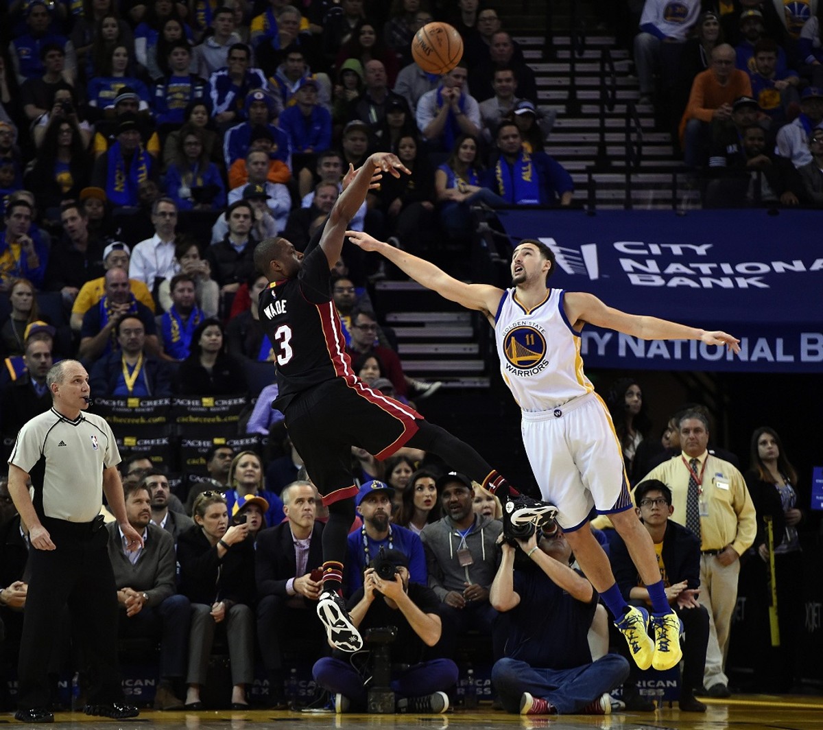Liga NBA: Zwycięstwo Wizards bez Gortata. Polak mecz przesiedział na ławce rezerwowych