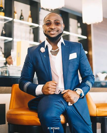 Davido's flamboyant lifestyle is one that cant be compared to any other celebrity from this part of the world. From his expensive fleet of cars to actually buying a private jet, the list is endless of the luxury properties in his will are not your everyday kind of properties. [Instagram/DavidoOfficial]