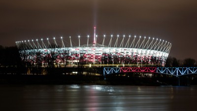 Szpital na Stadionie Narodowym powstaje w etapach. Potrzeba 500 członków personelu