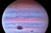 Jowisz w świetle ultrafioletowym na obrazie z Kosmicznego Teleskopu Hubble'a (foto: NASA/ESA/NOIRLab/NSF/AURA/M.H. Wong and I. de Pater (UC Berkeley) et al.Acknowledgments: M. Zamani)