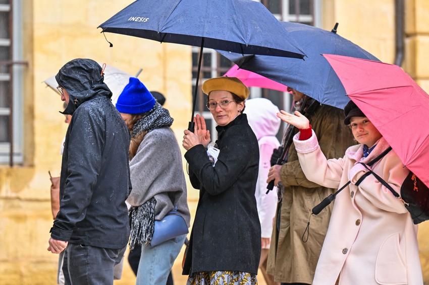 Ana Vedovini, baba Emila Soleja uslikana nakon puštanja iz pritvora