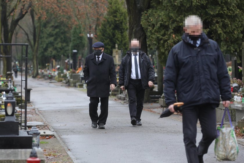 Jarosław Kaczyński odwiedził w święta groby matki ki brata