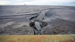 górnik uwięziony pod ziemią. akcja w kopalni kghm