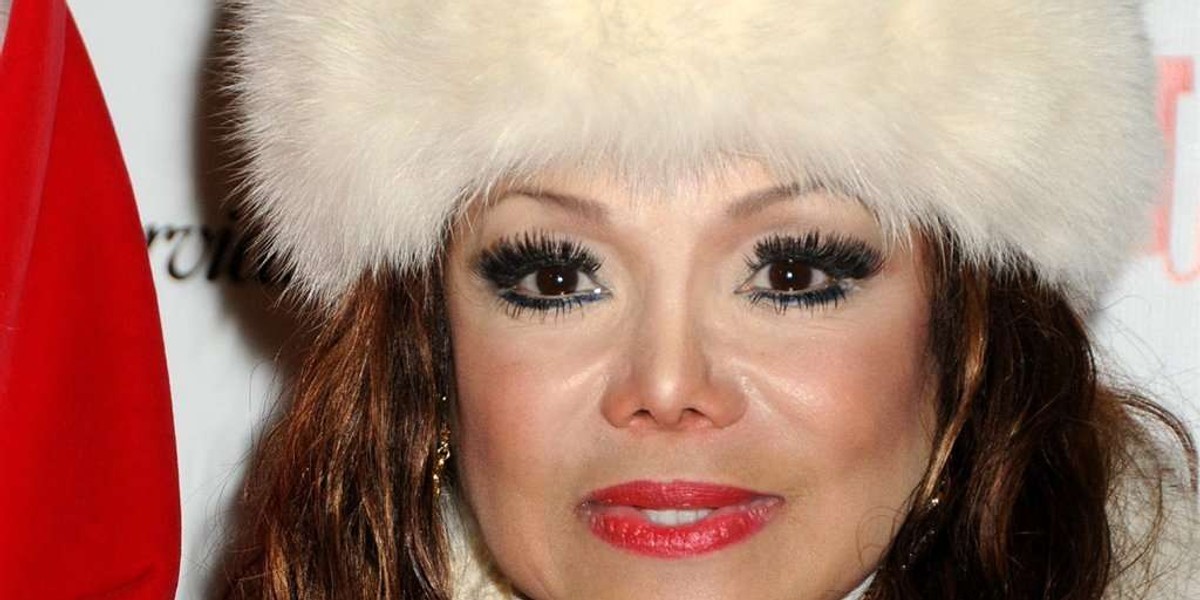 La Toya blednie jak Michael Jackson