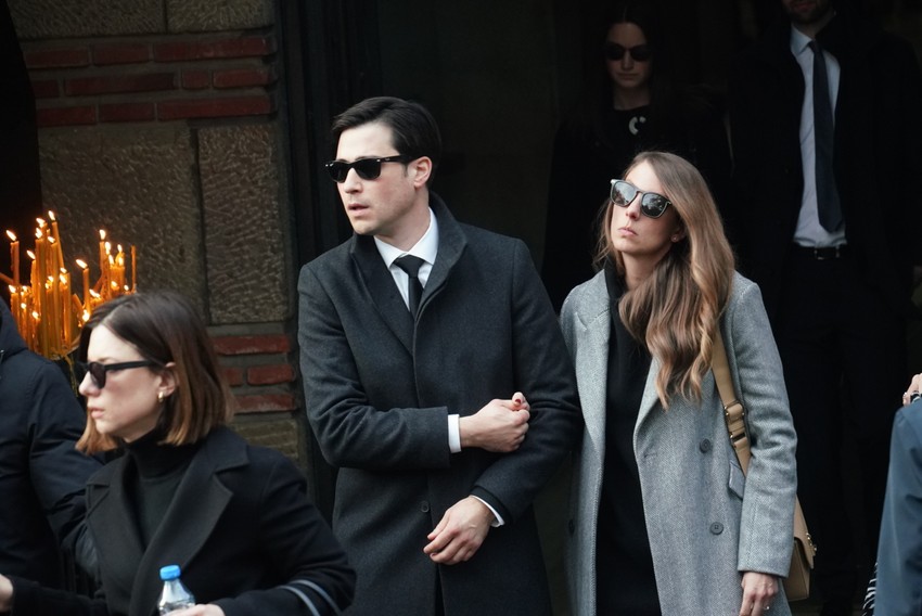 Sin Dušan i ćerka Asja na sahrani Žarka Lauševića