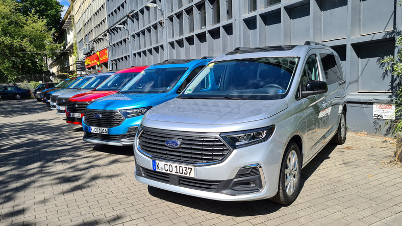 Nowy Ford Tourneo Connect