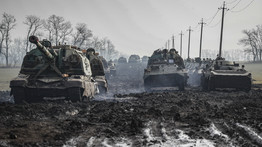 Orosz tankok dúlták fel az ukrán bokszoló kertjét: szerencséjük, hogy nem volt otthon – fotó