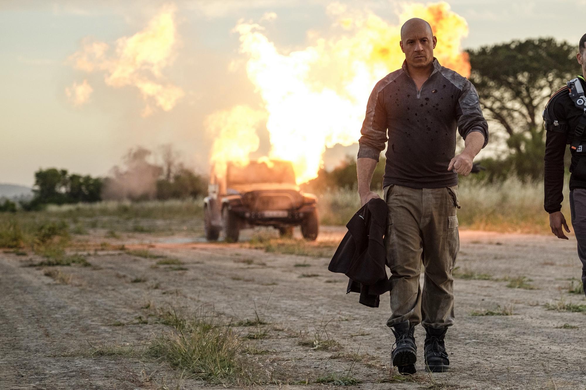 Vin Diesel hrá rovnaký typ postavy, ako vždy a divák od neho dostane presne to, čo očakáva. 
