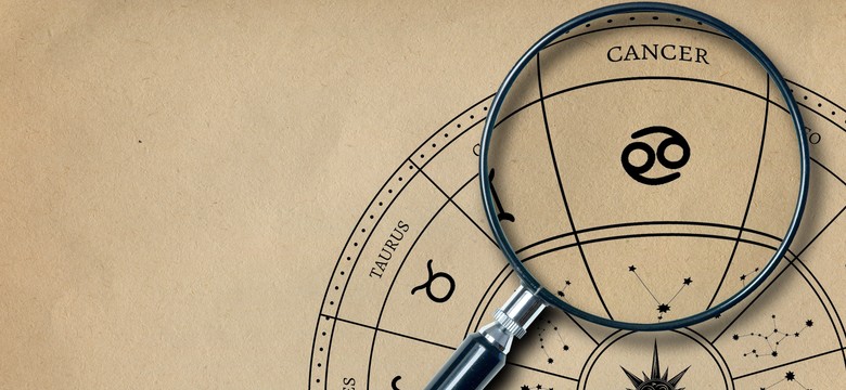 Czeka na miłość swojego życia. Rak to najbardziej wrażliwy znak zodiaku?